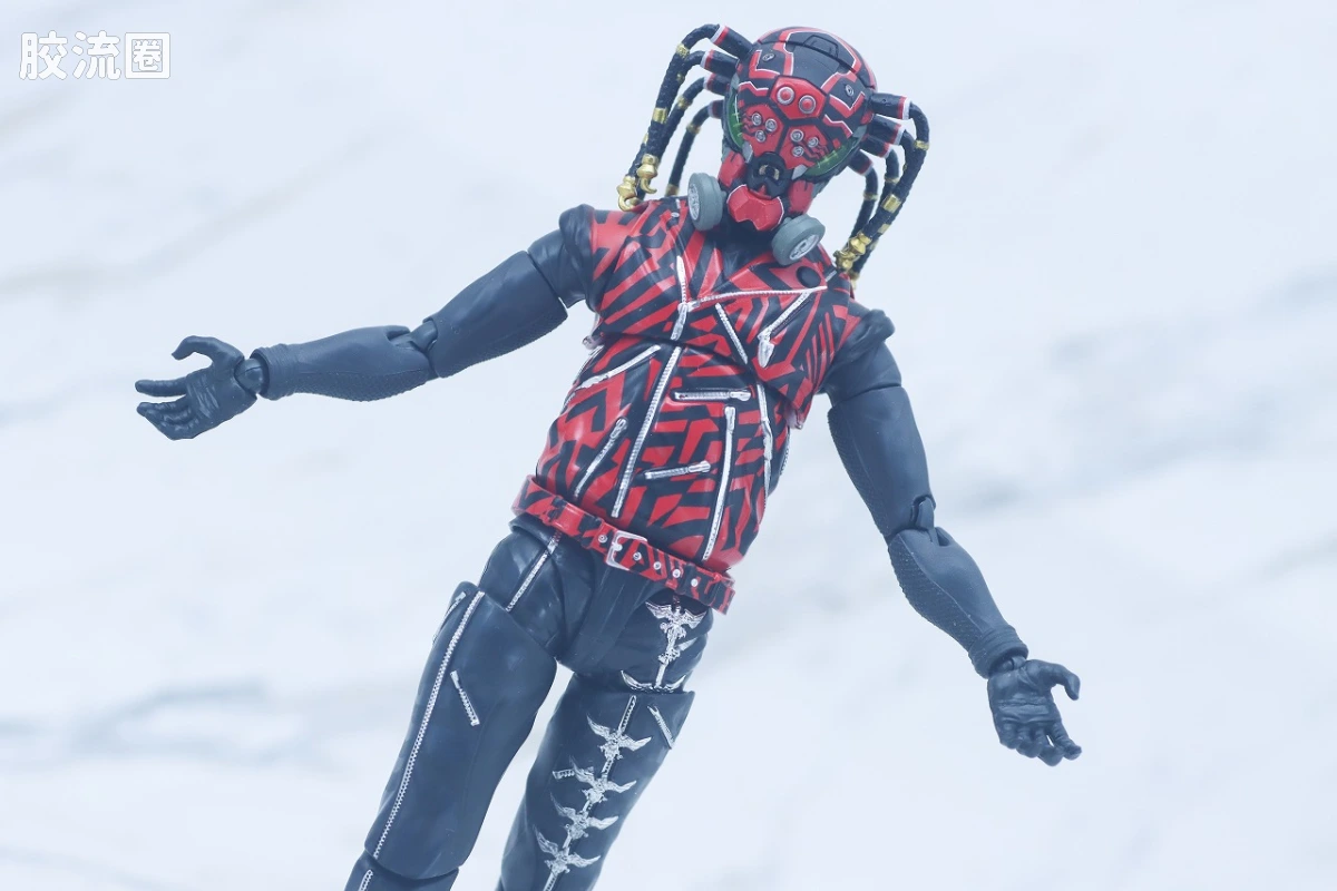 SHF 假面骑士限定版 蜘蛛改造人-01 (新·假面骑士) - 图片